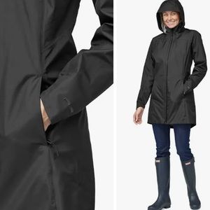 X-Small Patagonia Women’s Torrentshell 3L City Coat 🖤🌇🖤